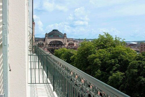 Brit Hotel Limoges Centre Gare - Hôtel & Spa, Забронировать Курортный отель Отели Лиможа 4 звезды, рядом с Eveche Municipal Museum, 4*