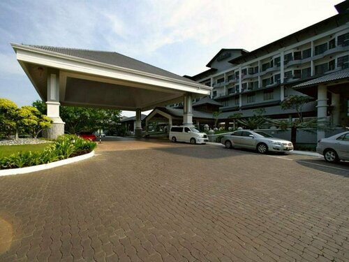 Thistle Port Dickson Resort, Rezerwuj Ośrodek wypoczynkowy Hotele w Port Dickson z Parkingiem, Parking