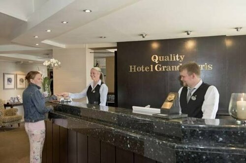 Quality Hotel Grand Farris, Varaa Hotelli Hotellit Vestfold aamiaisella, Aamiainen