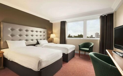 Days Hotel Coventry, Book Hotel All inclusive-hoteller i Merseyside, Alt inklusive