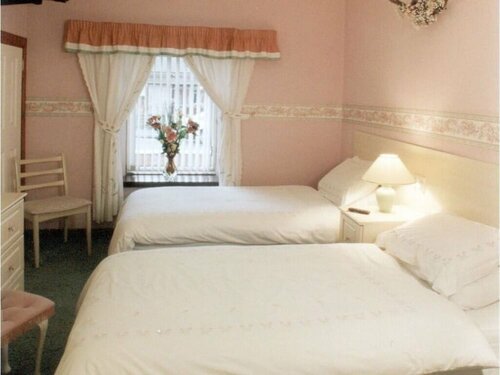 Shawlee Cottage, Book Feriehus Hoteller i Scotland med parkering, Parkering
