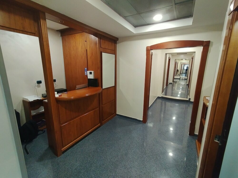 Hotel Ercoli House