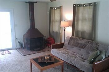 The Woodruff House B&B, Boek Bed and Breakfast Hotels in Virginia met parkeren, Parkeren
