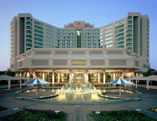 Hilton East Brunswick, Забронировать Отель Ист-Брунсвик North Jersey
