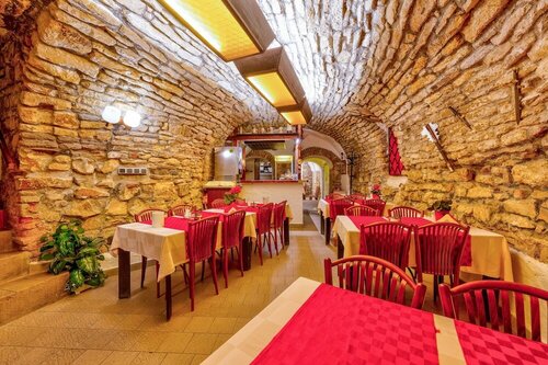 Betlem Club Hotel,  Отель Отели Праги 3 звезды, рядом с Староновая синагога, 3*