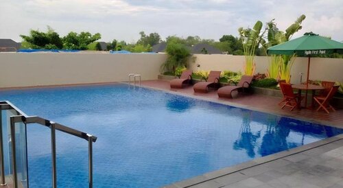 Ayola First Point Hotel Pekanbaru, Rezervasyon Otel Pekanbaru havuzlu oteller, Yüzme Havuzu