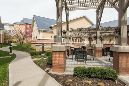 Residence Inn by Marriott Kansas City Airport, Rezervovat Hotel Kansas City Missouri