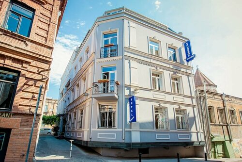 Sharden Hotel, Varaa Hotelli Hotellit Tbilisi pysäköinnillä, Pysäköinti
