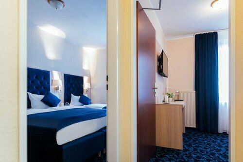 Genova Hotels Austria, Забронировать Отель Отели Гамбурга с парковкой, рядом с Рыбный рынок в Альтоне, Парковка