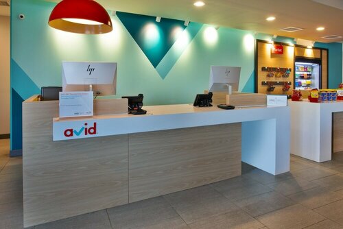 avid hotel Detroit Warren by IHG, Book Hotel Hoteller i Michigan med parkering, Parkering