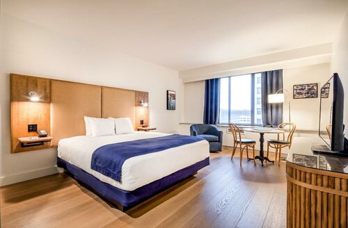 Hotel St. Regis, Забронировать Отель Отели Детройта 3 звезды, 3*