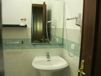 Affittacamere Clipper, Book Hotel Hoteller i Cinque Terre med parkering, Parkering