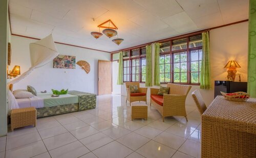 Thalassa 5* PADI Dive Resort, Book Ferieresort Hoteller i Sulawesi med pool, Swimmingpool