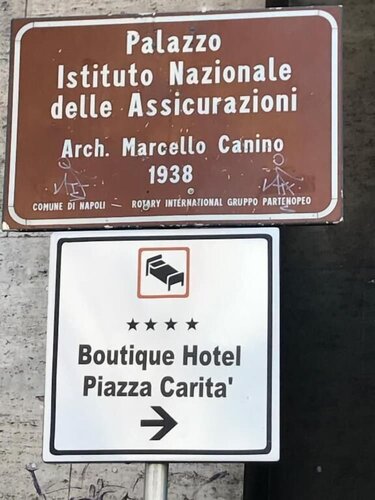 Boutique Hotel Piazza Charity, Забронировать Отель Отели Неаполя 4 звезды, рядом с Церковь Пио Монте делла Мизерикордия, 4*