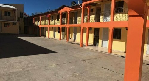 Hotel Los Pinos, Prenota Hotel Creel 