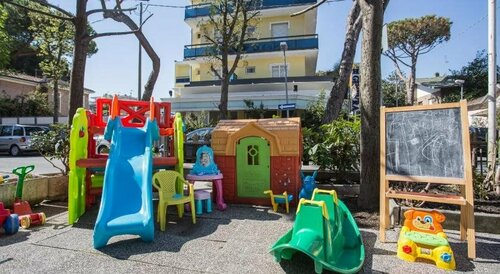Hotel Cimarosa, Забронировать Отель СПА-отели Риччоне, рядом с Улица Виале-Чеккарини, SPA-услуги