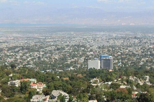 Villa Theodore, Varaa Hotelli Port-au-Prince Haiti