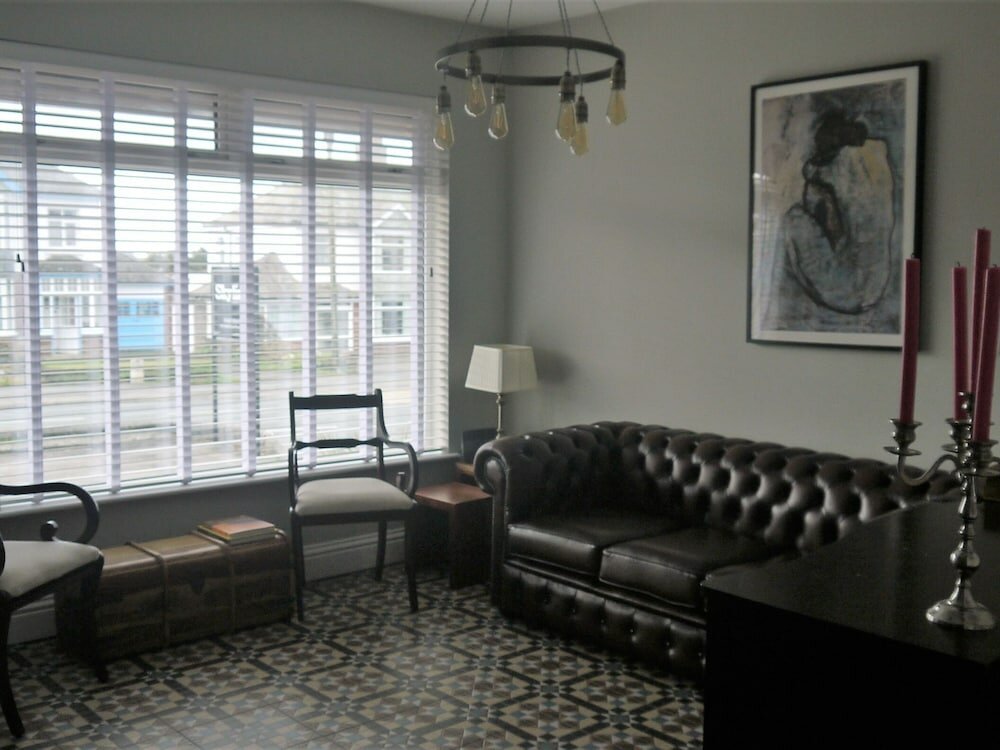 Skyline Guesthouse