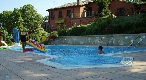 Agriturismo Monte Valbelle, Забронировать Отель Кастрокаро-Терме Эмилия-Романья
