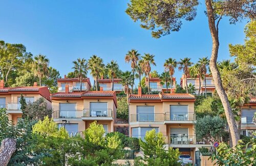 Universal Hotel Aquamarin, Book Hotel Balearic Islands Spain