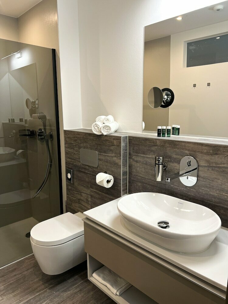 Arus Hotels