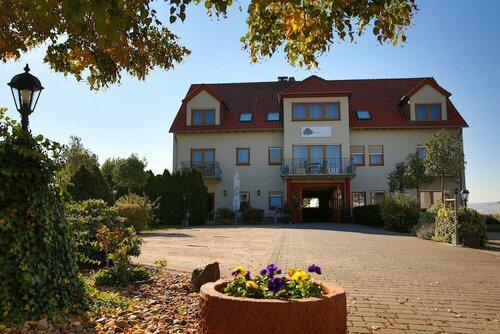 Fetzers Landhotel, Забронировать Отель Отели Ингельхайм-ам-Райн 4 звезды, 4*