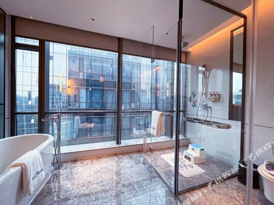 Crowne Plaza Shanghai Hongqiao by Ihg