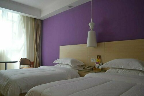 No. 8 Hotel Chain Honggui - Shenzhen