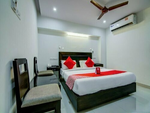 OYO 12768 Ramachandra Residency, Book Hotel Simhāchalam Andhra Pradesh