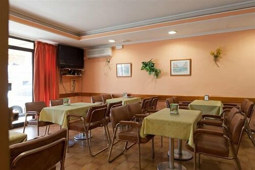 Hostal Horizonte, Reservar Hotel Es Castell Minorca