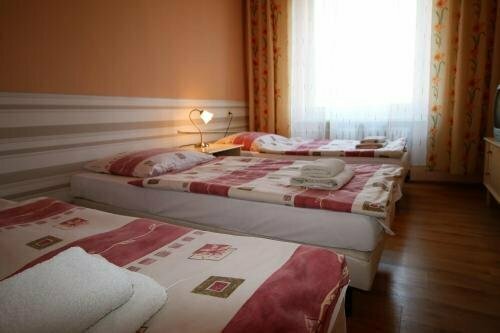 Piast, Book Hotel Hoteller i Mysliborz med parkering, Parkering