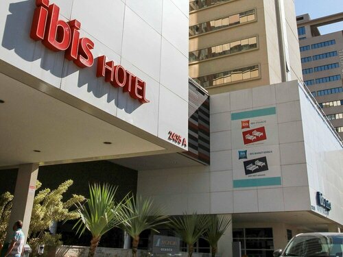 ibis Osasco, Забронировать Отель Отели Озаску с парковкой, Парковка