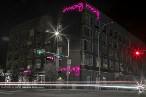 Moxy Austin - University, Забронировать Отель Остин Greater Austin, рядом с Clark Field