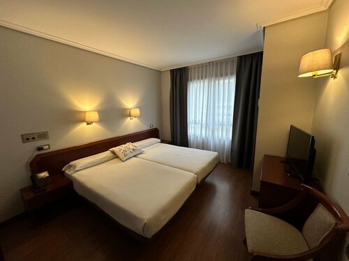 Hotel Compostela Vigo, Забронировать Отель Виго Pontevedra Province