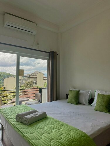 The Forest Villa Resort Kandy, Забронировать Отель Отели Канди с парковкой, рядом с Kandy Museum, Парковка