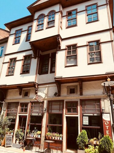 Fatma Hanim Mansion, Забронировать Отель Отели в центре Бартын, в центре