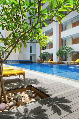 Sheraton Hyderabad Hotel, Забронировать Отель Гачибоули Хайдарабад