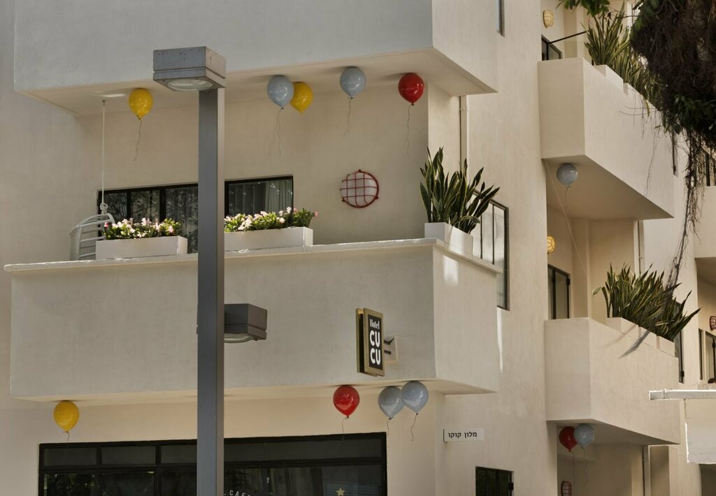 Cucu Hotel