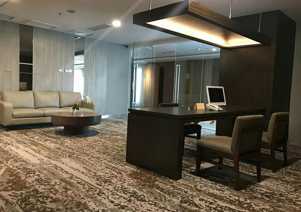 The Excelton Hotel
