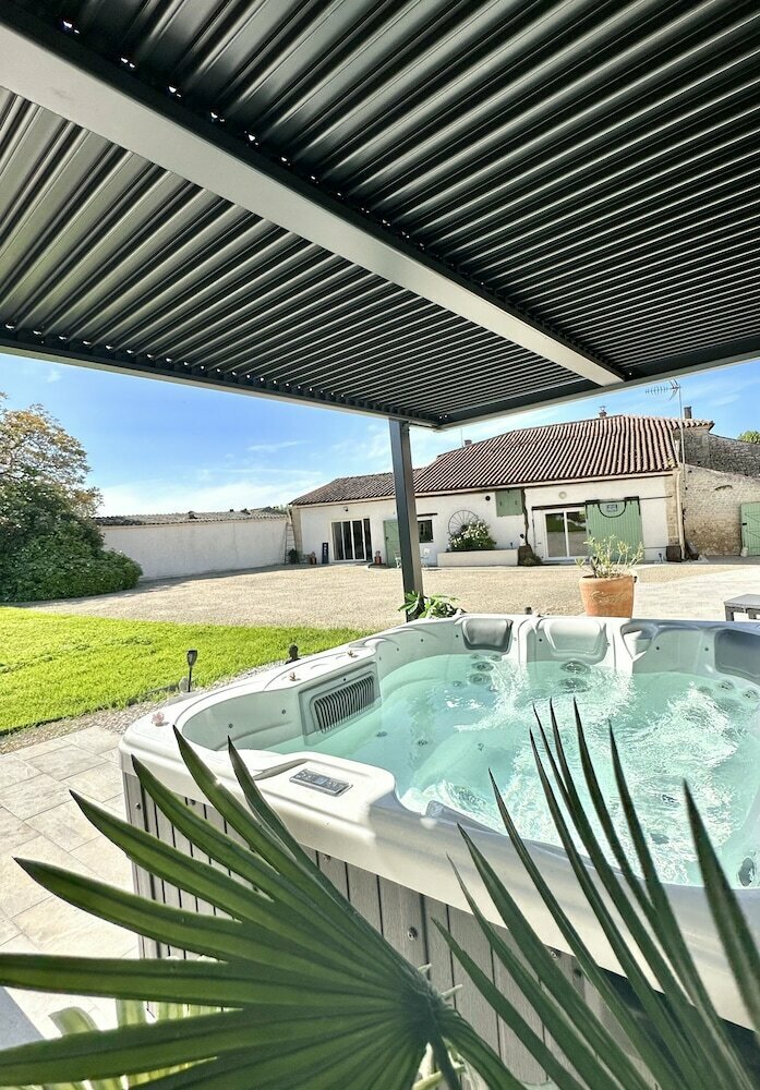 L’échappée Vendéenne, chambres d’hôtes de caractère avec jacuzzi