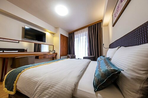 Madeen City Hotel, Забронировать Отель Эскишехир Центральная Анатолия, рядом с Принцевы острова