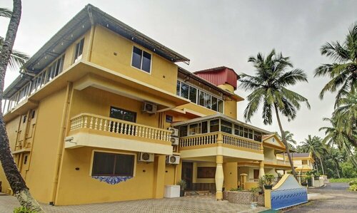 Treebo Majestic Palms, 2 Km From Colva Beach, Prenota Hotel Colva Lagos