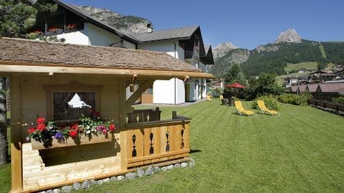 Residence Villa al Sole, Забронировать Вилла Отели Кадоре 3 звезды, 3*
