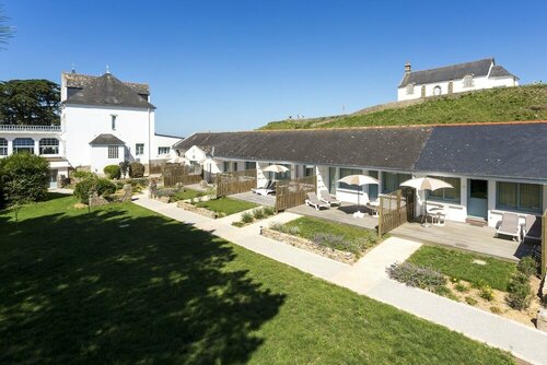 Hôtel-Restaurant-Spa Le Tumulus, Rezervovat Hotel Hotely a ubytování v Bretaň, Hotel