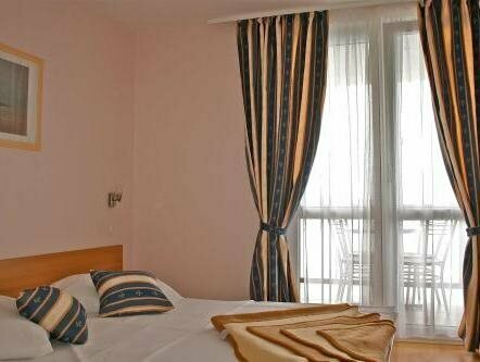 Aparthotel Castrum Novum
