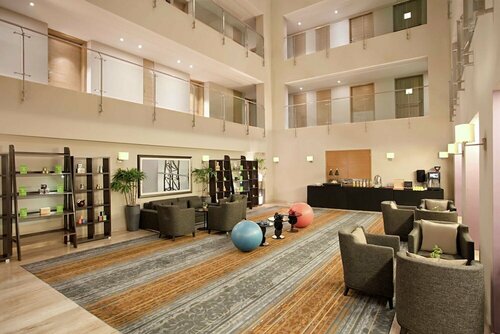 DoubleTree Suites by Hilton Bengaluru Outer Ring Road, Забронировать Отель Отели штата Карнатаки 5 звезд, 5*