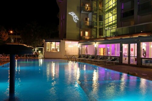 Hotel Buratti, Забронировать Отель Отели Червия 4 звезды, 4*
