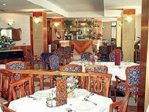 Hotel Royal, Забронировать Отель Рива-дель-Гарда Alto Garda e Ledro