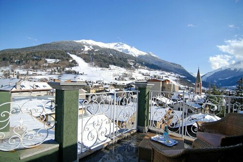 Hotel San Lorenzo, Boek Hotel Bormio Lombardije