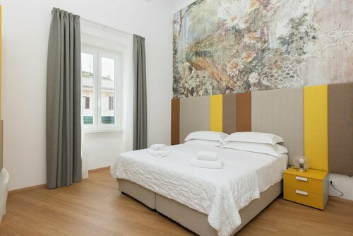 Hotel Amalfi, Prenota Hotel Rione Monti Roma